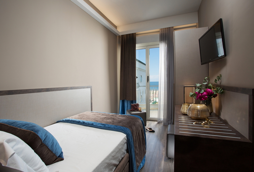 camera-singola-hotel-continental-rimini_3